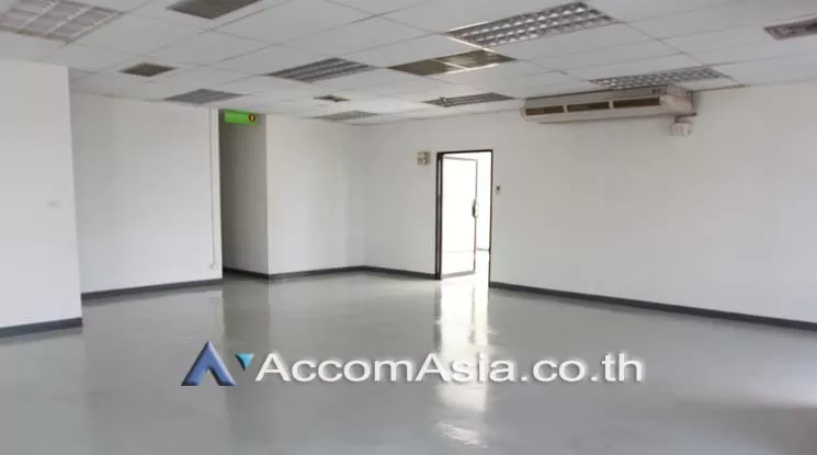 5  Office Space For Rent in Phaholyothin ,Bangkok MRT Phahon Yothin at Elephant Building AA18764